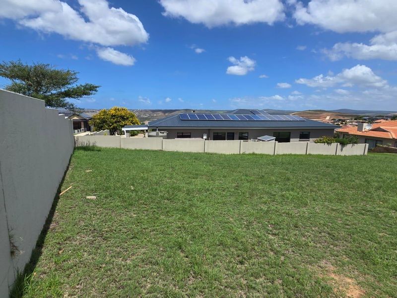 A rare opportunity -  Priced to sell fast - Photo 3