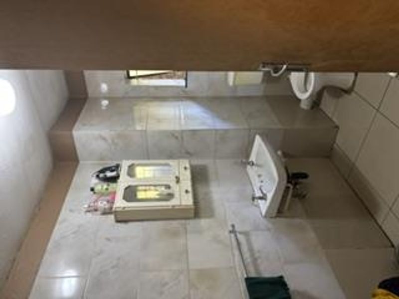 2 Bedroom duplex is now for sale in Upper Sunnyside. - Photo 3