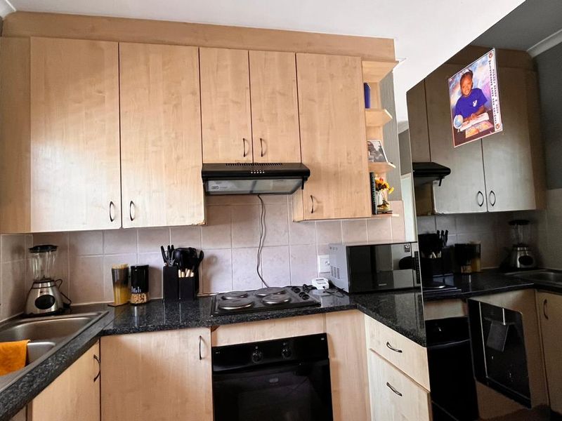 2 Bed Apartment in Quiet Area - Photo 5