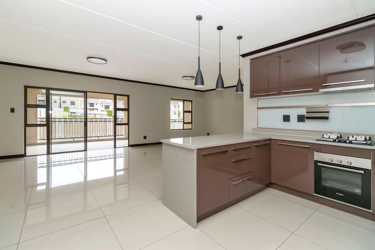 Modern family living - Photo 5