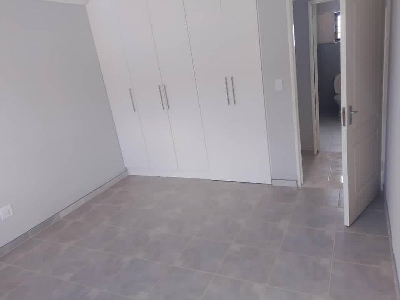 Brand new 3 Bedroom House for sale in Heroes Park, Otjiwarongo. - Photo 5