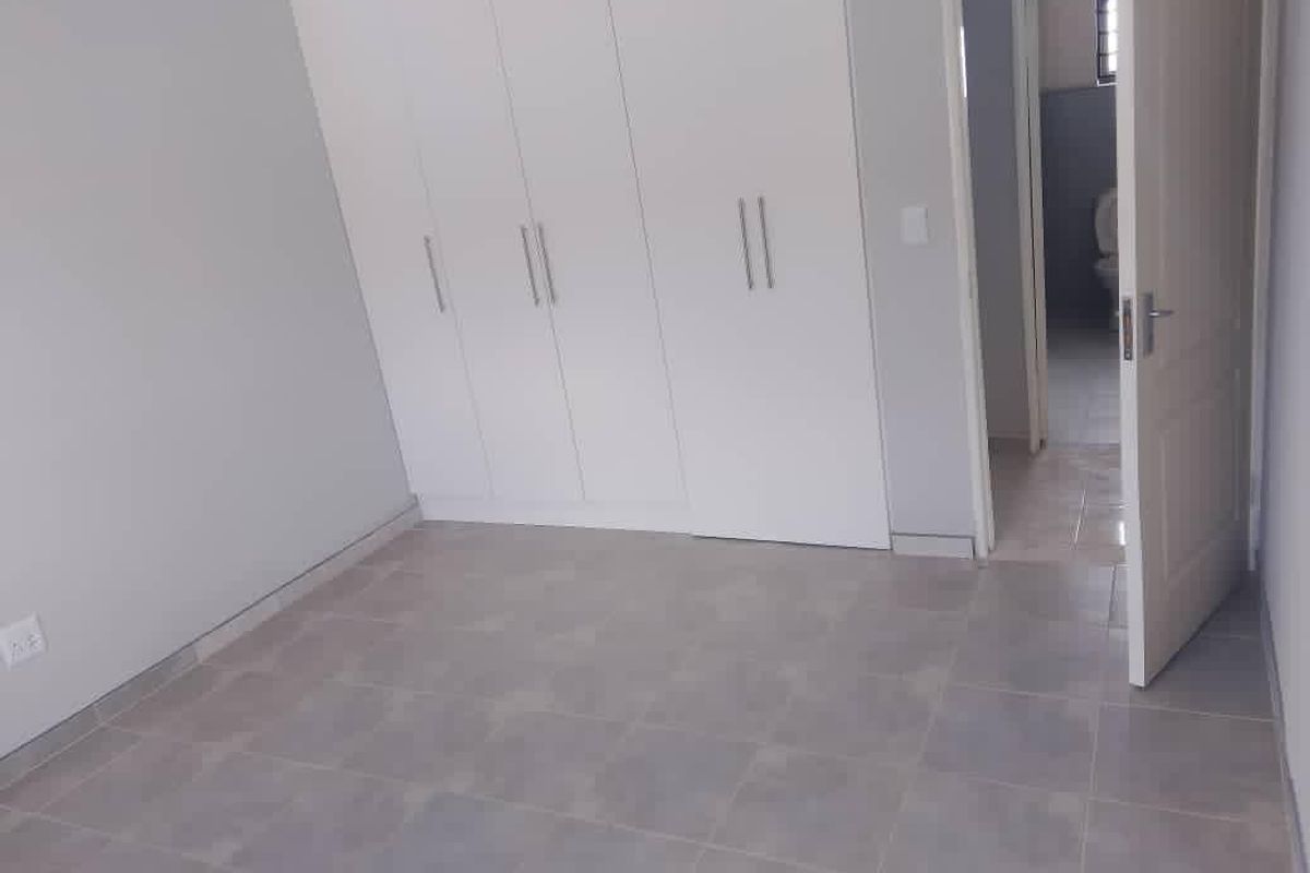 Brand new 3 Bedroom House for sale in Heroes Park, Otjiwarongo. - Photo 5