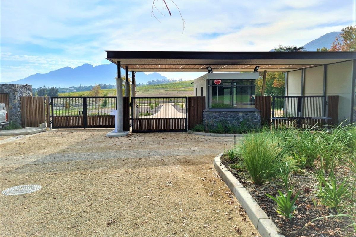 Lifestyle Estate – your golden opportunity to live in the beautiful town of Stellenbosch. - Photo 3