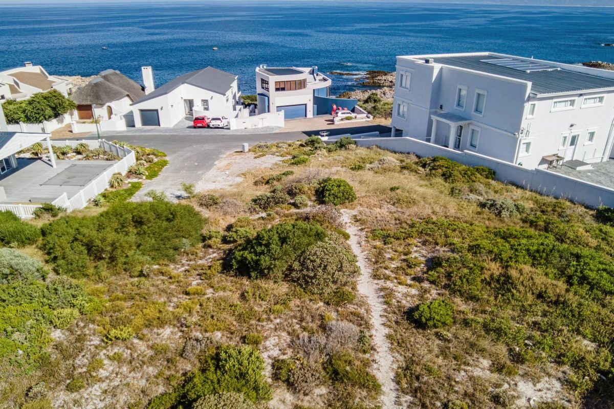 Perfectly Positioned Perlemoenbaai Plot - Photo 5