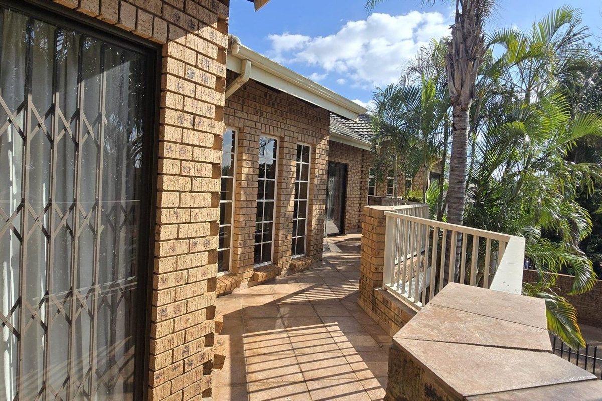 Lovely 6 Bedroom House for Sale in Amandasig - Photo 4
