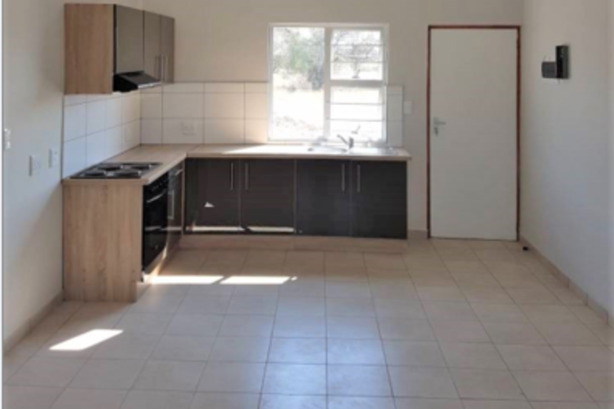 House For Sale in Otavi - Photo 5