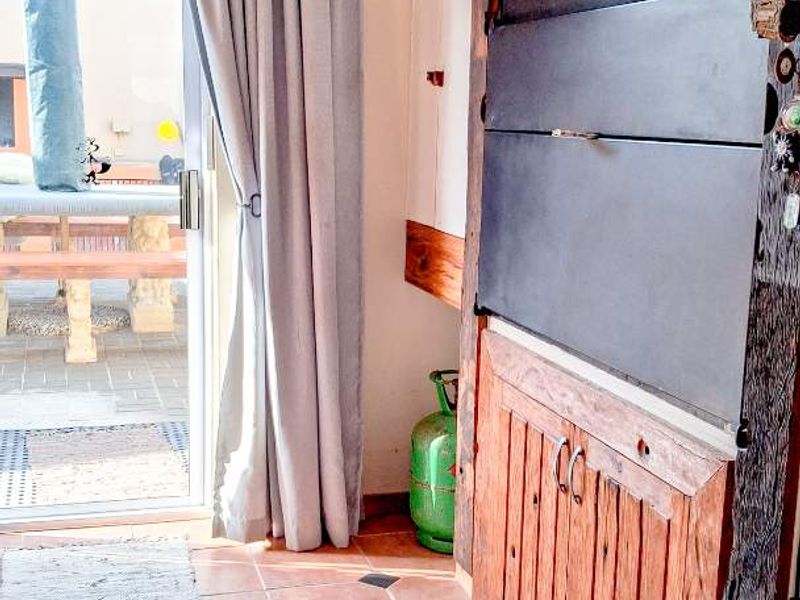 Home with Flatlet For Sale in Hage Heights, Swakopmund - Photo 5