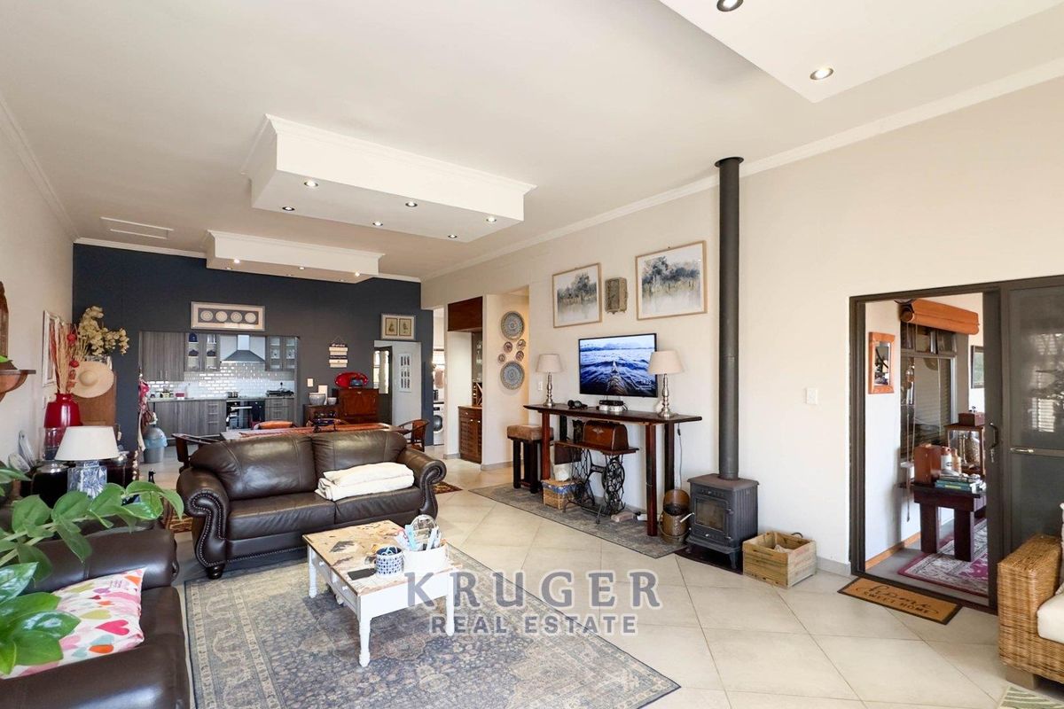 ✨ CORNER HOUSE FOR SALE IN SWAKOPMUND – OCEAN VIEW EXT 22 ✨ - Photo 2