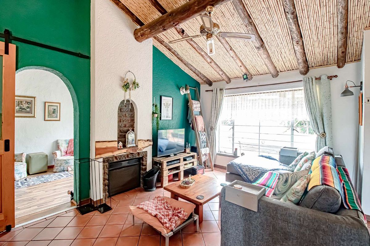 Well-loved for Family home in Doringkloof. - Photo 5