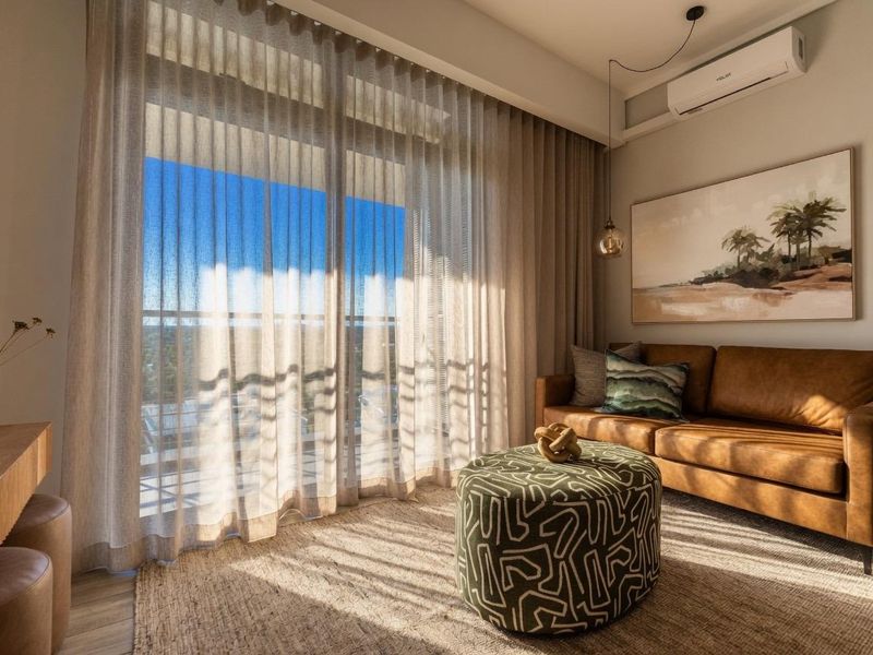 Fully Furnished 2-Bedroom Apartment | The Capital Trilogy | R45,000 pm - Photo 5