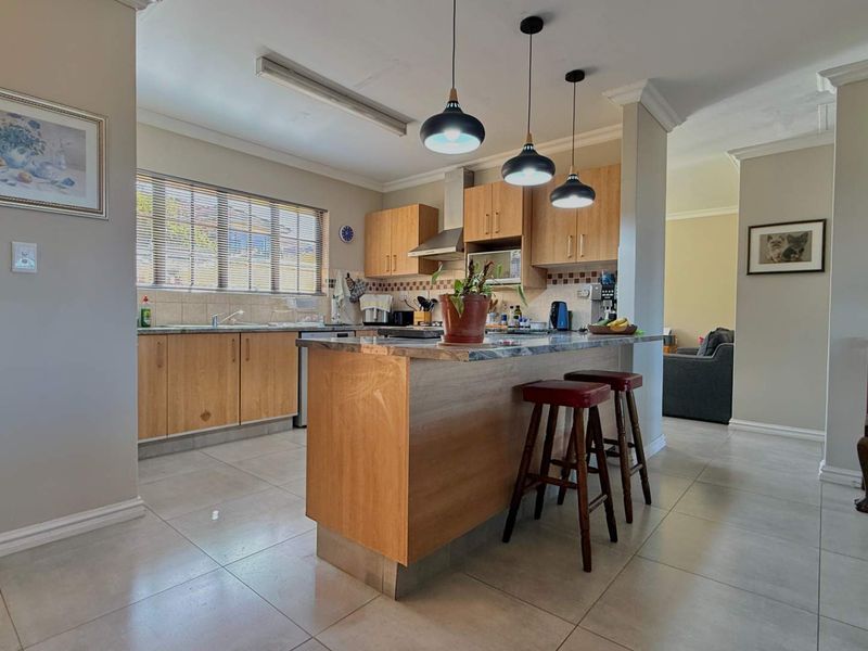 Modern 2 Bedroom Home with Midmar Views in Eagle Ridge Estate, Howick - Photo 8