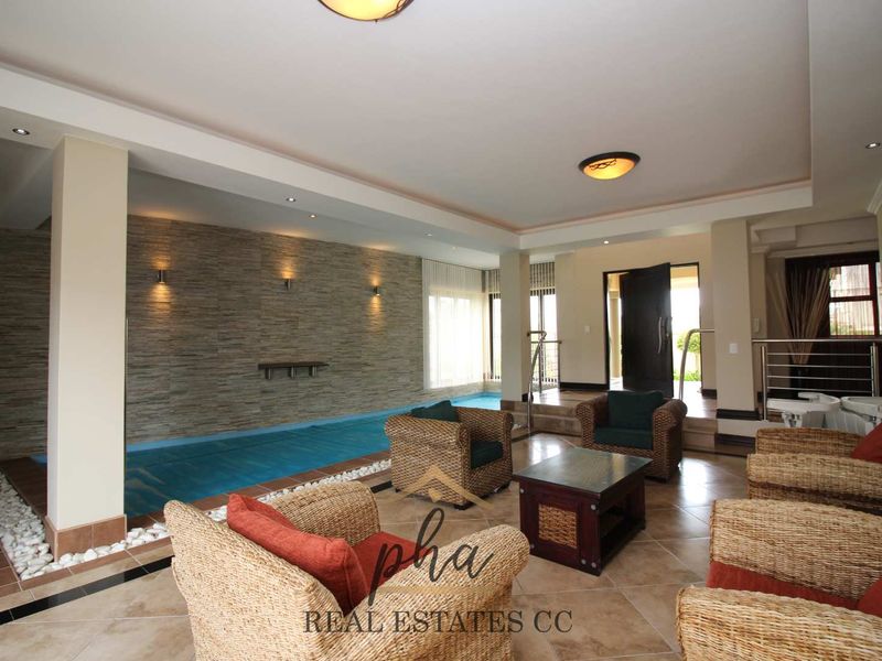 4 Bedroom house for sale - Swakopmund (Vogelstrand) - Photo 3