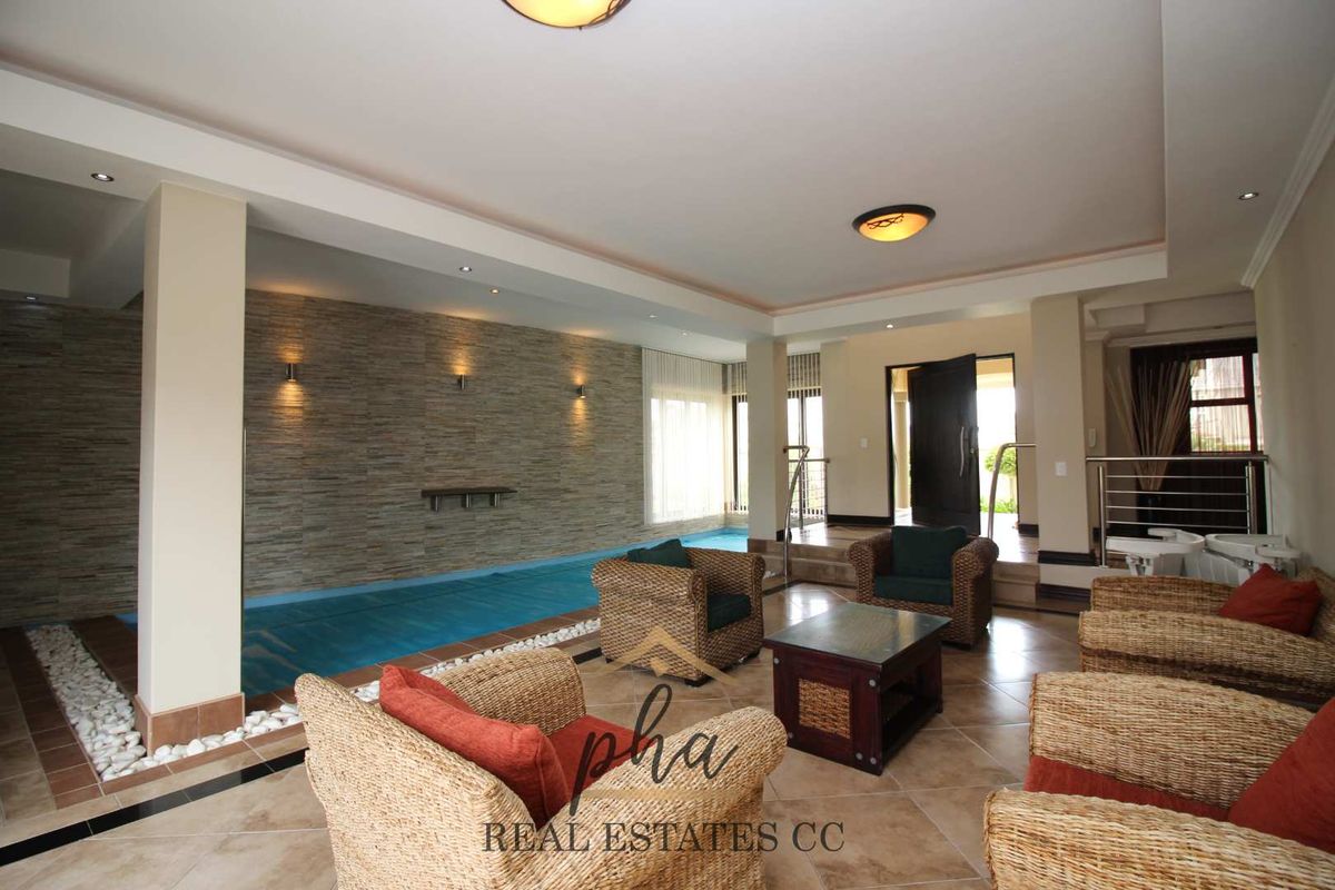 4 Bedroom house for sale - Swakopmund (Vogelstrand) - Photo 3