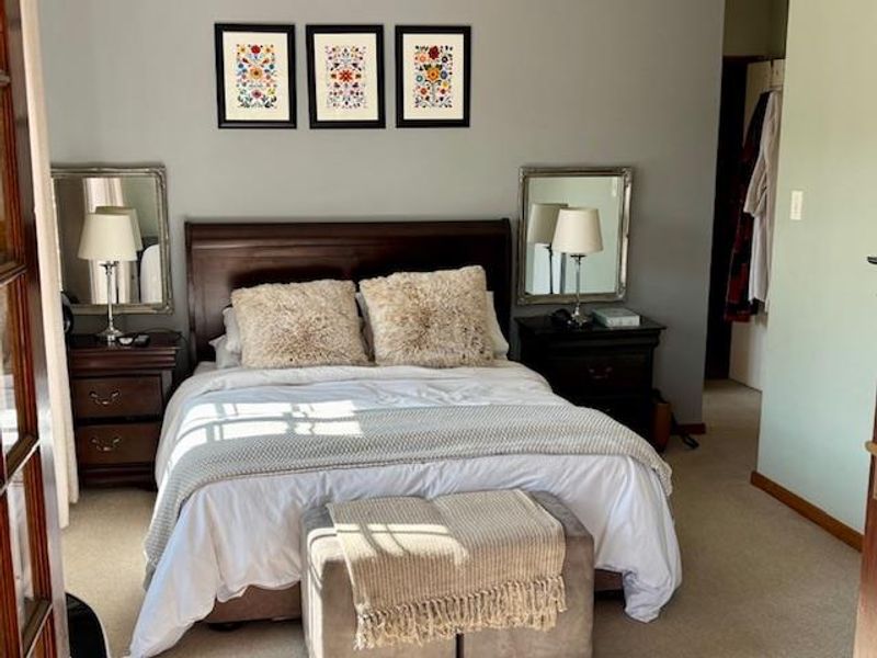 Exquisite property for the discerning young family or professional couple! - Photo 5