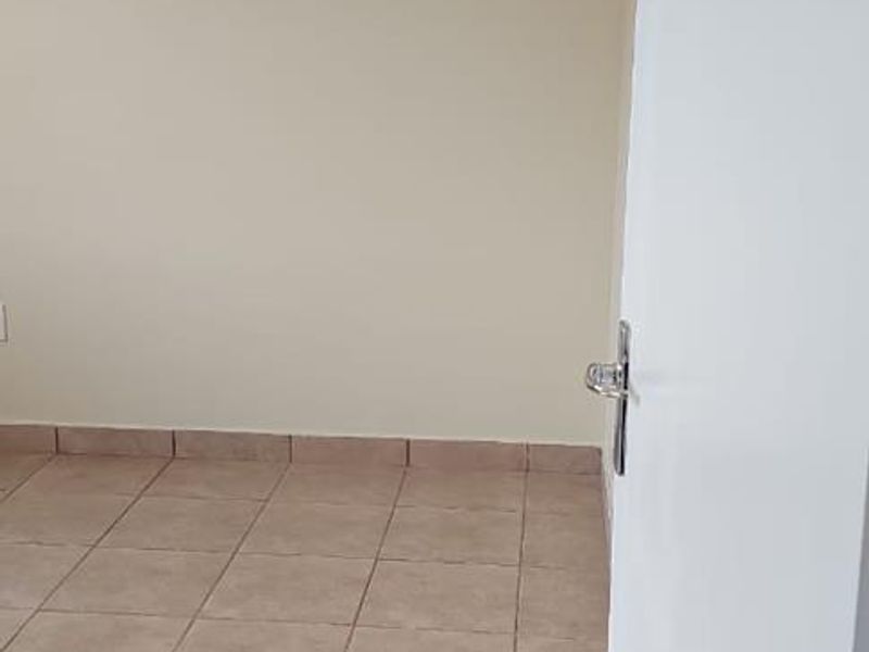 TWO BEDROOM APARTMENT IN PRETORIA NORTH : AVAILABLE 1 OCTOBER 2026. - Photo 9