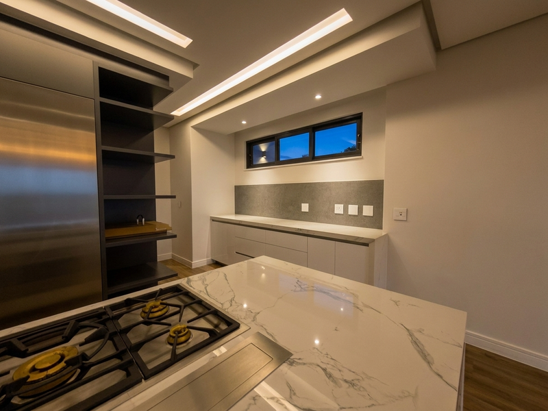 Luxury Apartment Living - Photo 9