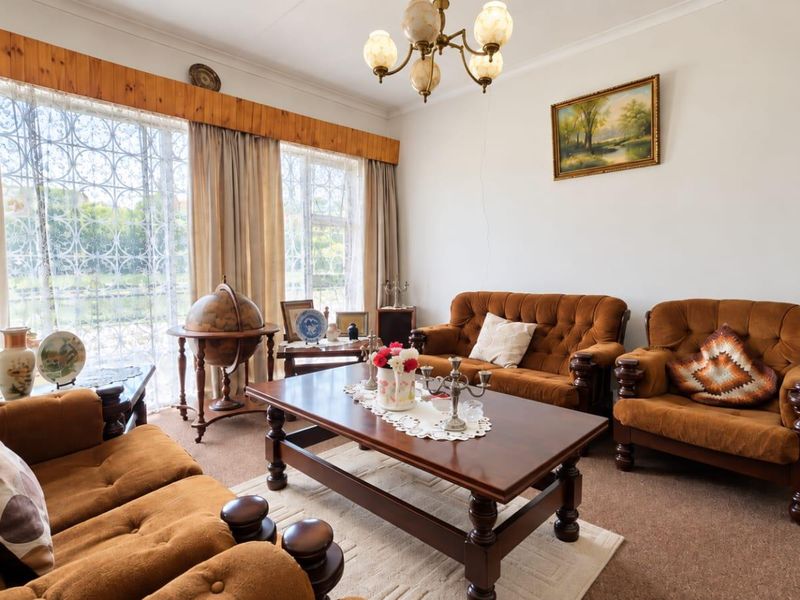 4 bedroom house for sale in Verwoerdpark - Photo 2