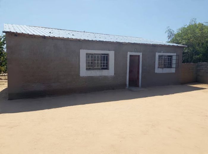 Property #2494886, House For Sale in Rundu Central