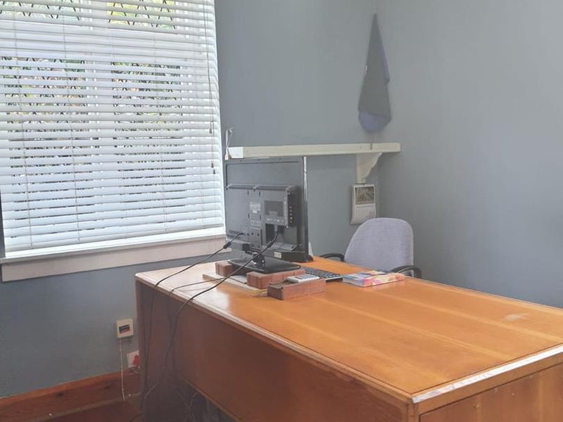 Gracious family home - Photo 7