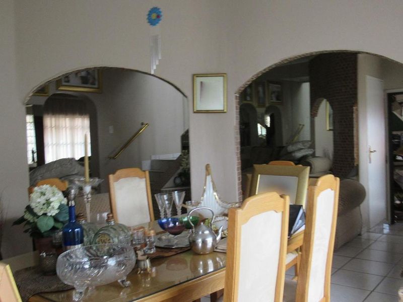 4 Bedroom House for Sale in Winchester Hills - Photo 7