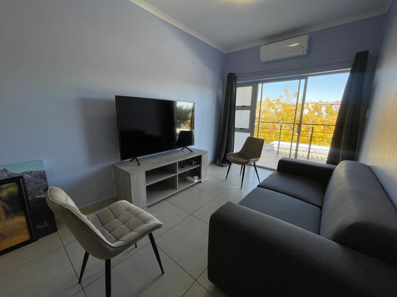 Fullu Furnished 2 Bedroom Apartment to Let in Klein Windhoek - Photo 2