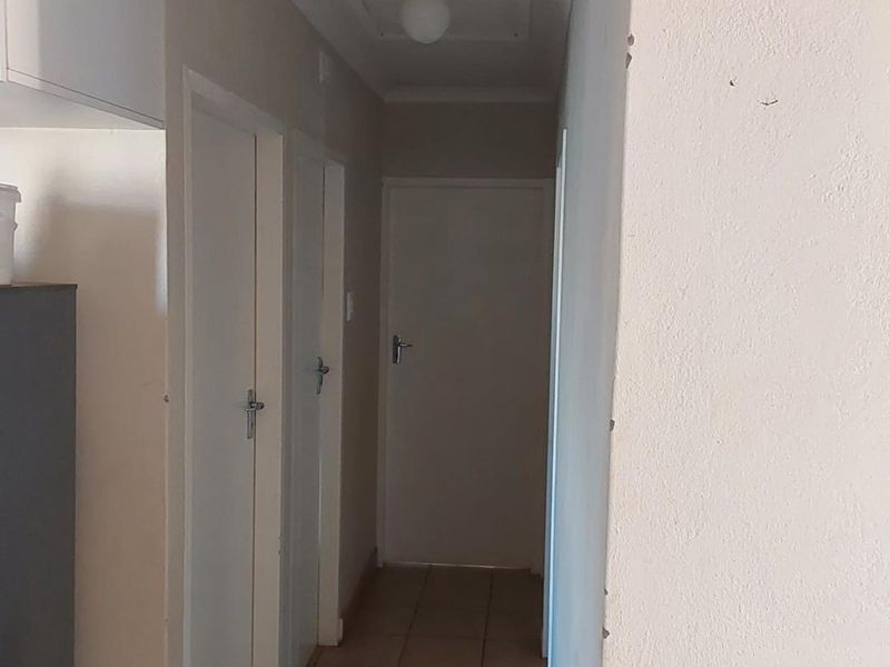 3 Bedroom House to Rent in Sky City, Alberton - Photo 5