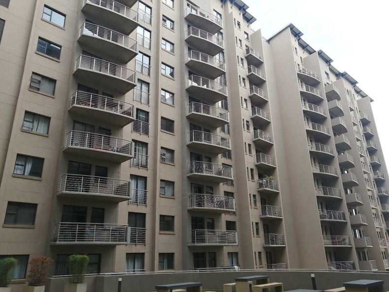2 Bedroom to rent at Duncan Court - Photo 2
