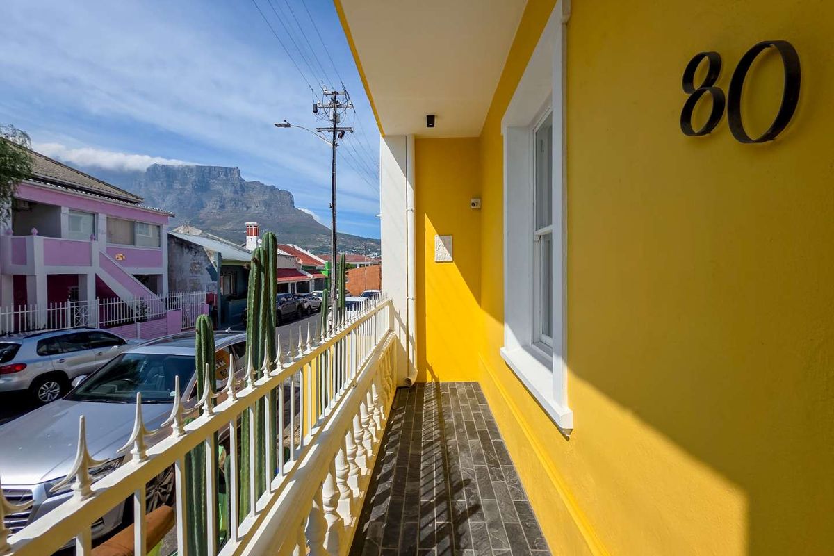 Top modern house with views and pool in Cape Town city - Photo 5