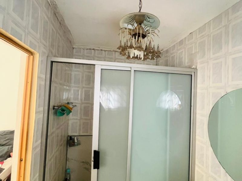 For sale: Hochland park 4 bed 3 bath house N$2.5mil excl costs. - Photo 4