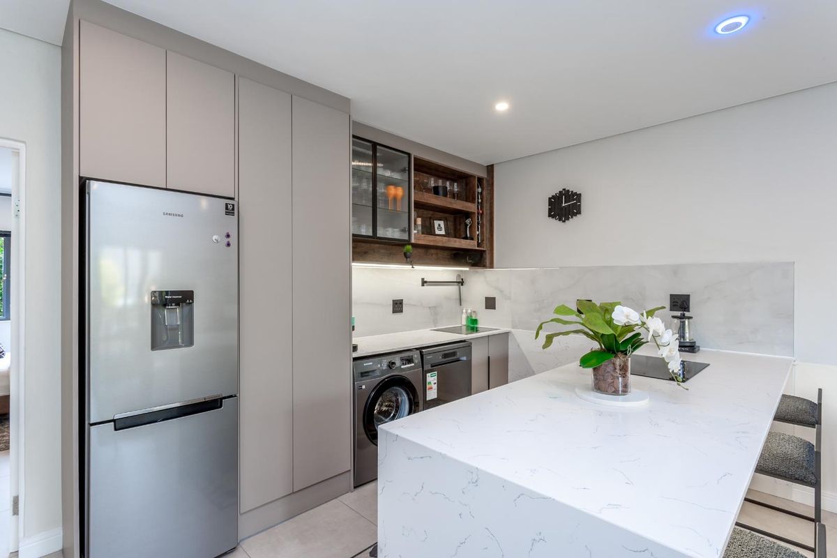 Modern 1-Bedroom Executive Apartment in Morningside – Ideal for Corporate & Executive Tenants - Photo 4