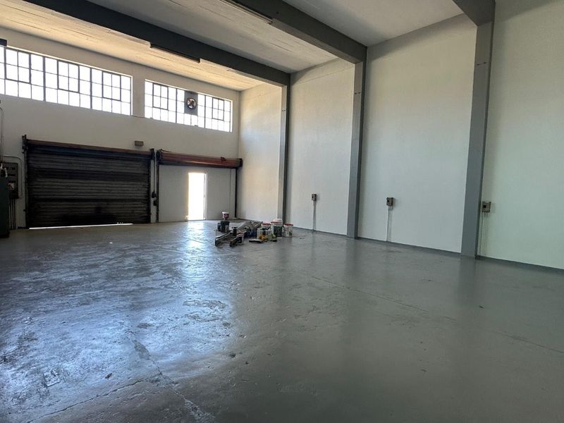 Industrial Unit in the Heart of Maitland - Photo 5