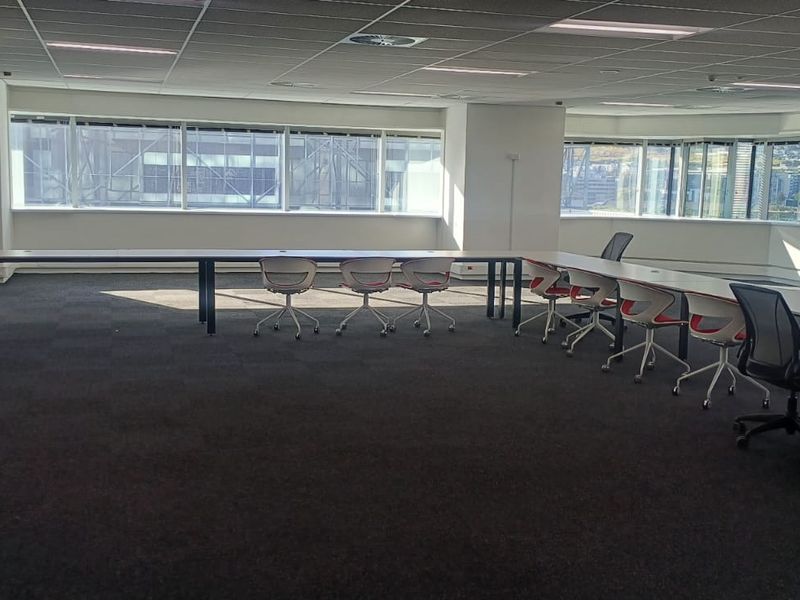 Prime Office Space To Let – Central Cape Town 430sqm - Photo 3
