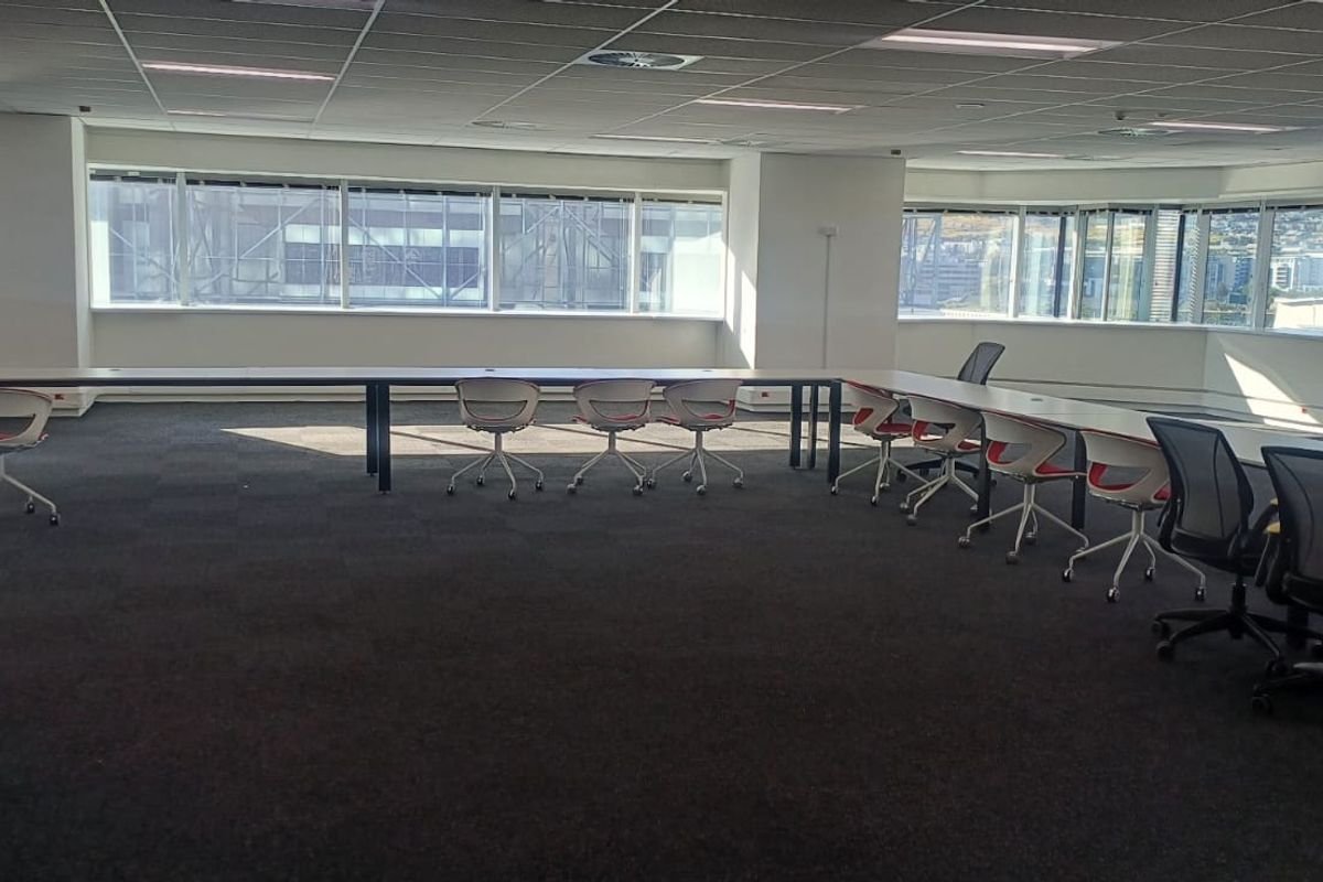 Prime Office Space To Let – Central Cape Town 430sqm - Photo 3