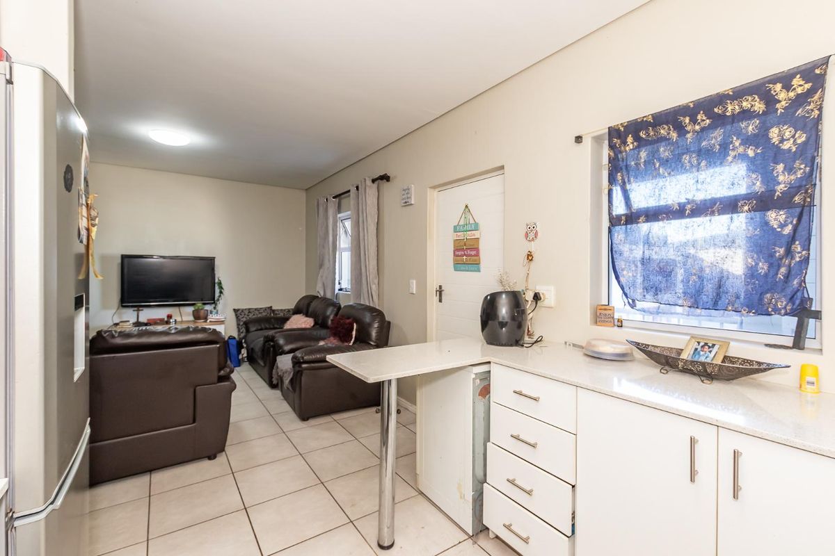 First time home buyers and investors ... - Photo 5