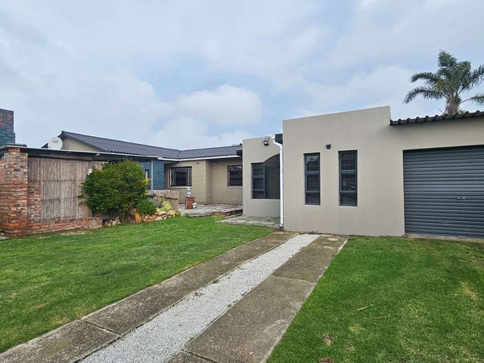 Property #2500687, House For Sale in Greenshields Park