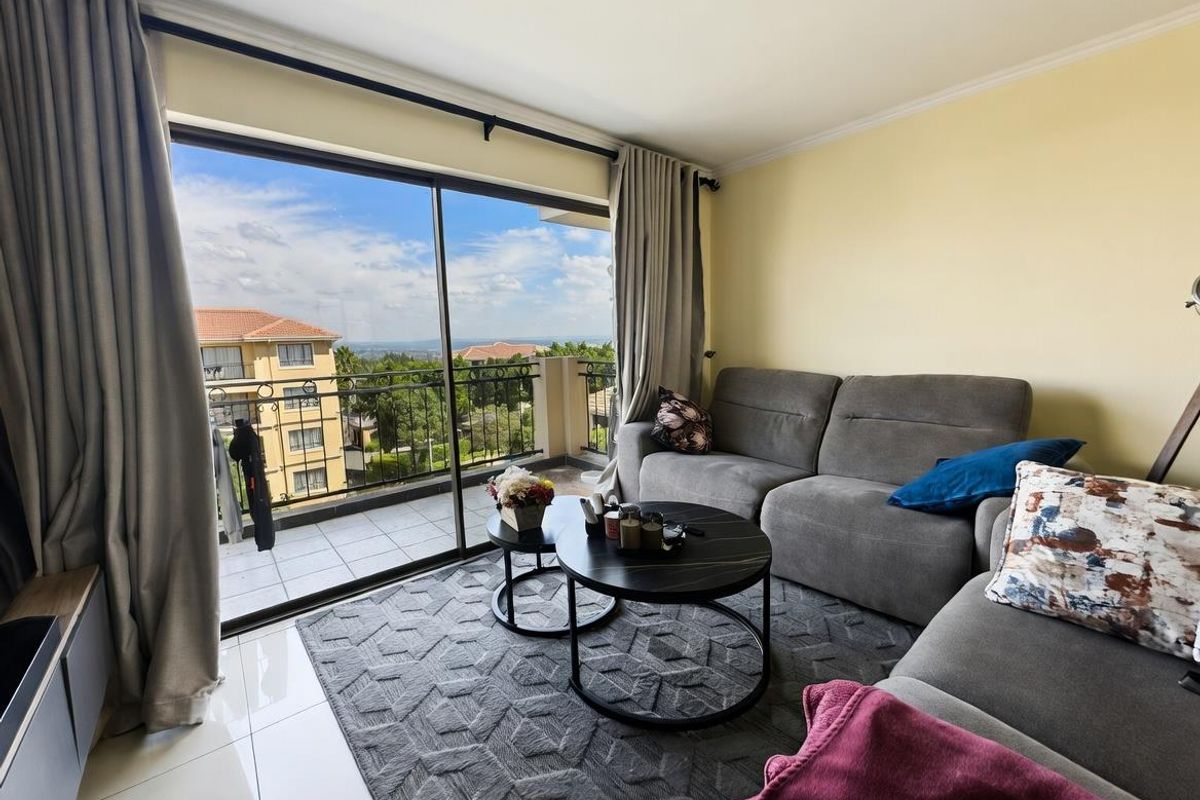 WELL PRICED 2 BEDROOM PENTHOUSE APARTMENT FOR RENT IN MIDRAND - Photo 2