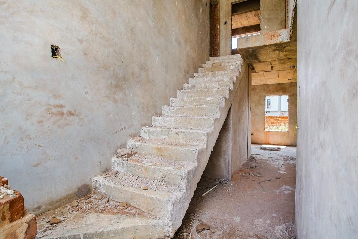 80% Complete Property For Sale in an estate in Olympus - Photo 5