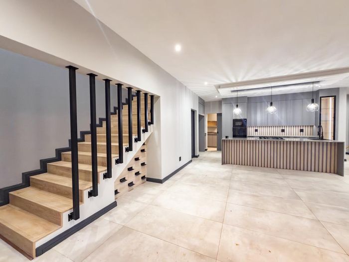 Property #2485443, House For Sale in Fountainbrook Estate