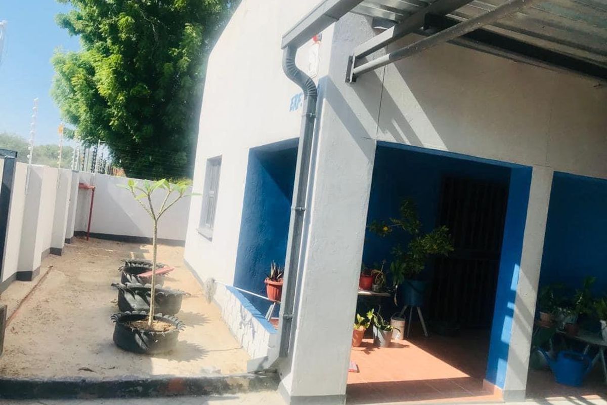 Three bedroom house for sale in Ongwediva - Photo 3