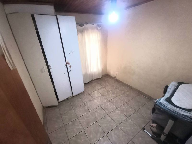 Three bedrooms house for sale in Elandspoort - Photo 9