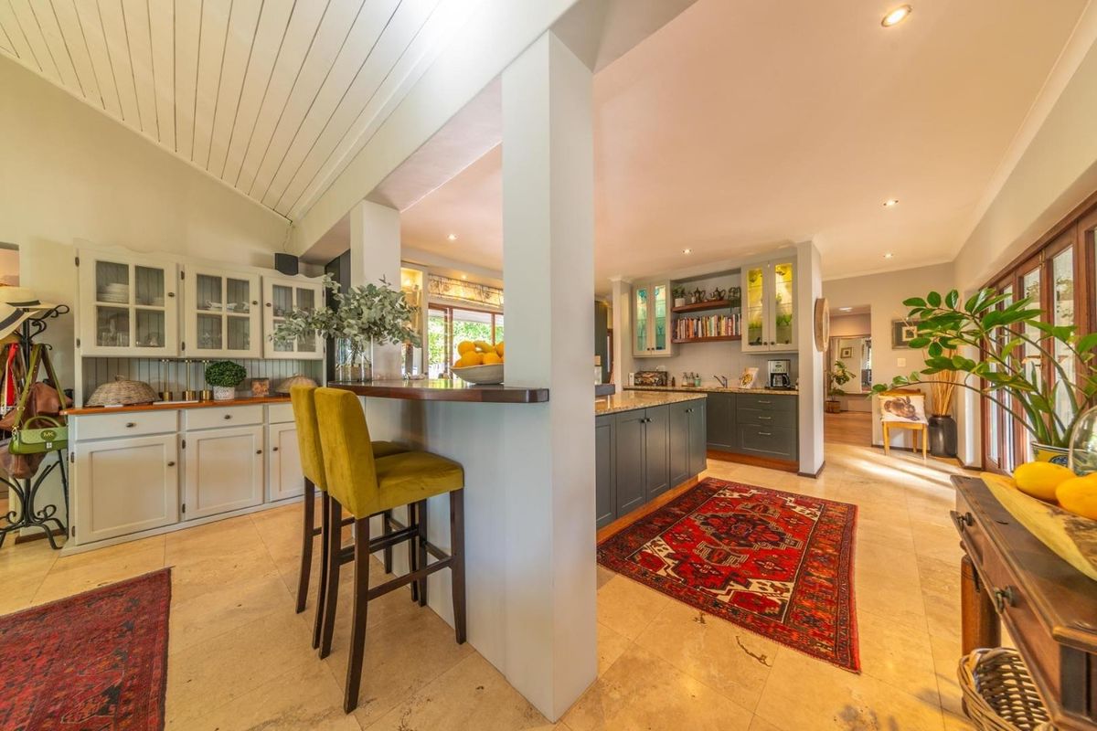 Furnished 4 Bedroom house to rent - Photo 5