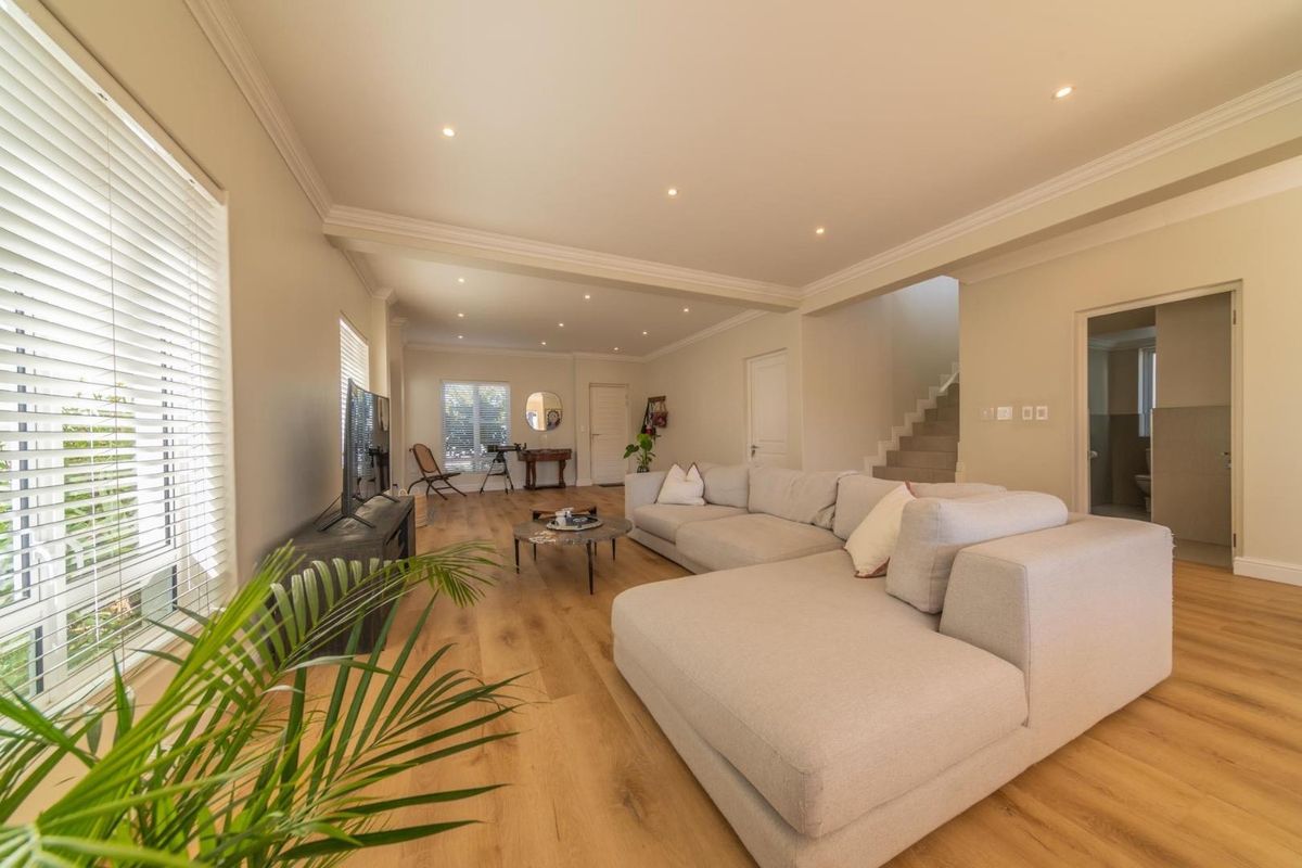 Beautiful 3-Bedroom Home in a Secure Country Estate - Just Outside Stellenbosch - Photo 2