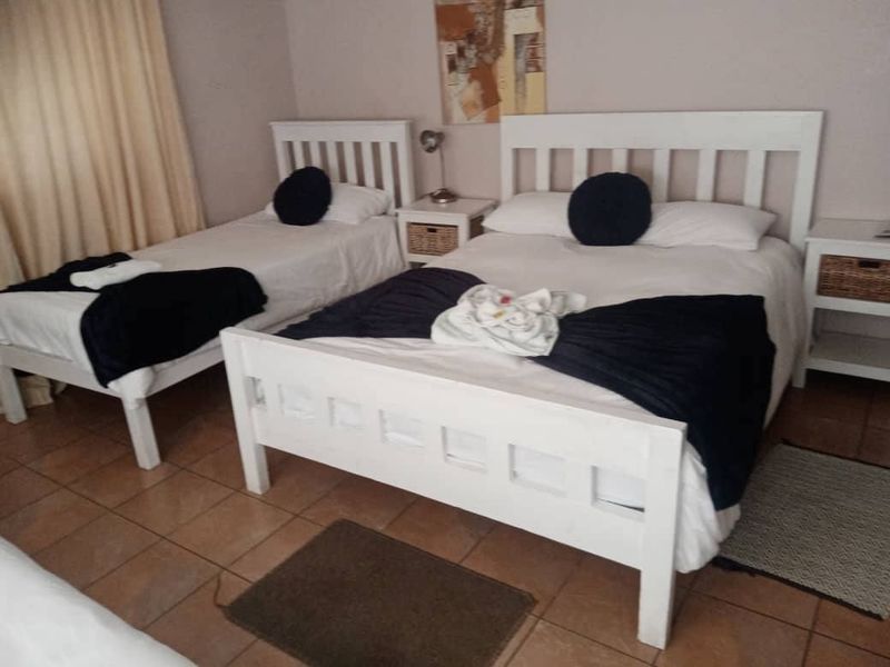 FOR SALE - 25 BEDROOM GUESTHOUSE IN OCEAN VIEW SWAKOPMUND, NAMIBIA - Photo 6