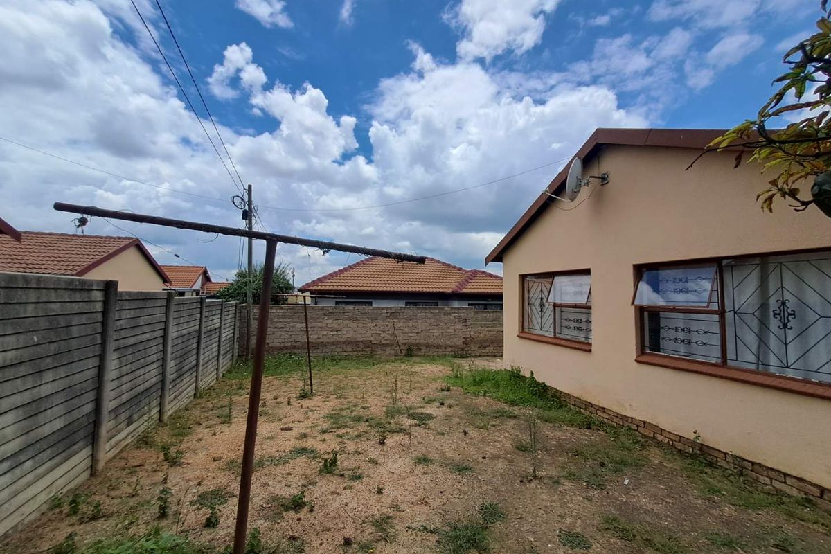 BEAUTIFUL THREE BEDROOM HOUSE AVAILABLE IN OLIEVENHOUTBOSCH - Photo 4
