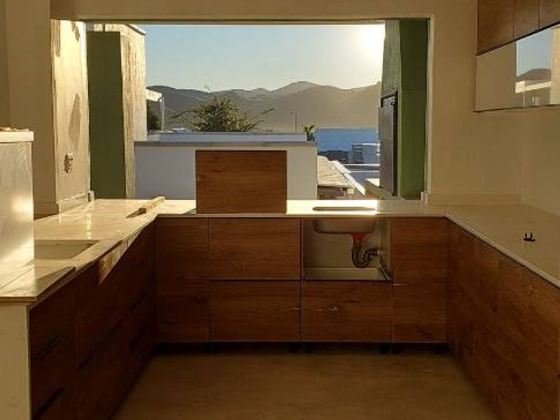 New Build family house for first time buyers - Photo 3