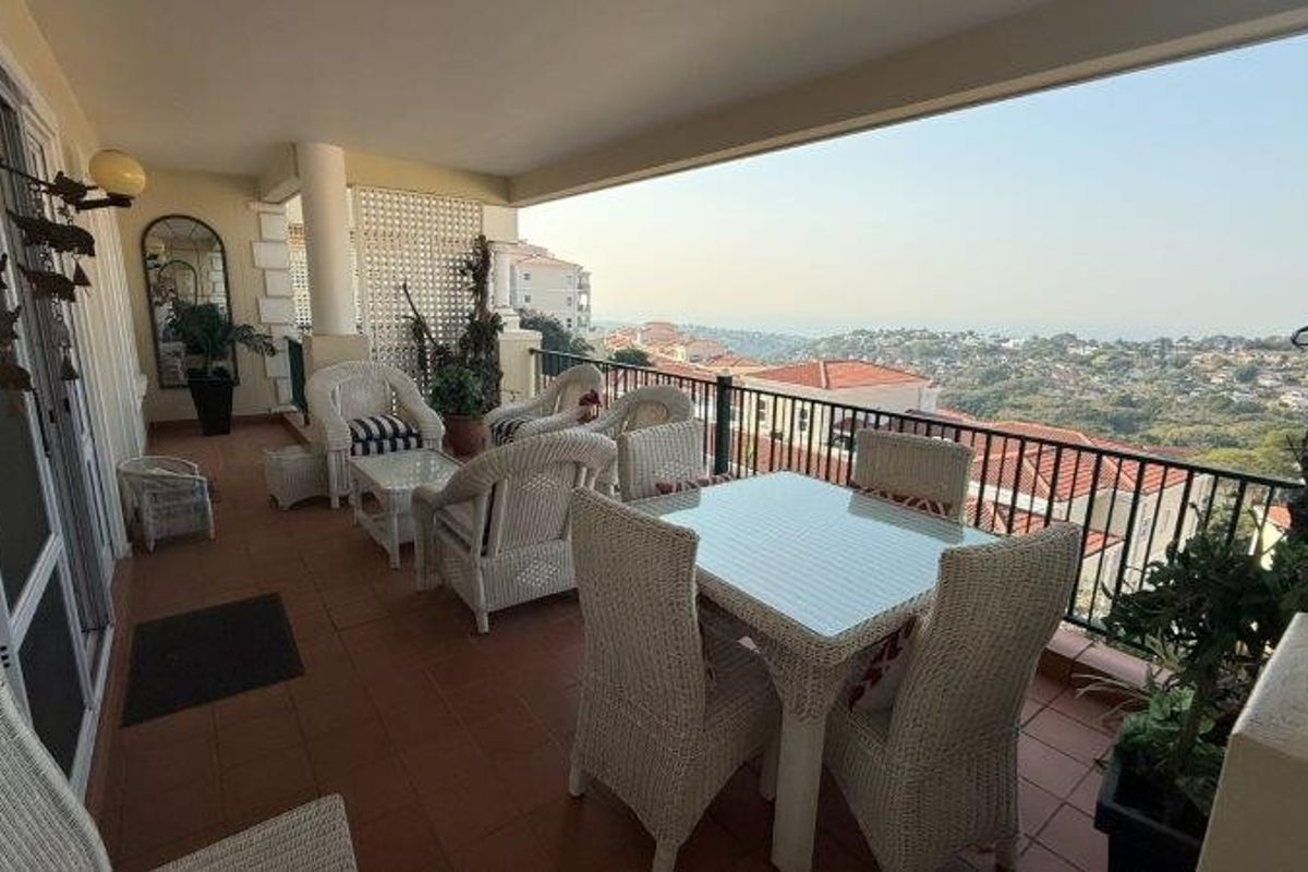 Modern Fully Furnished Apartment in Sought-After La Palma Terraces, La Lucia - Photo 2