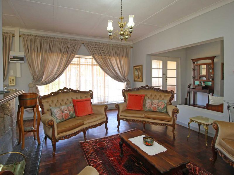 Spacious Family Comfort in a Peaceful Setting - Photo 5