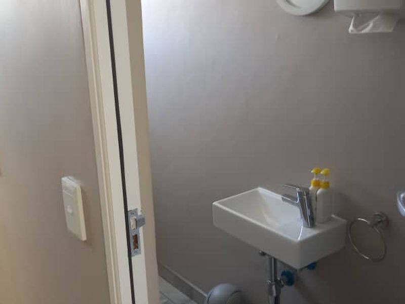 Investment Property -  A Grade Office Unit For Sale - Klein Windhoek - Photo 7