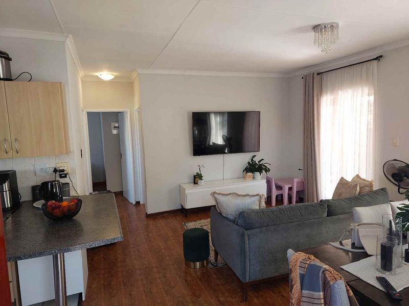 2 BEDROOM CLUSTER FOR SALE IN CRAIGAVON - Photo 3
