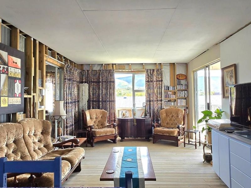 Project Home With Endless Potential – 60% Complete - Photo 7